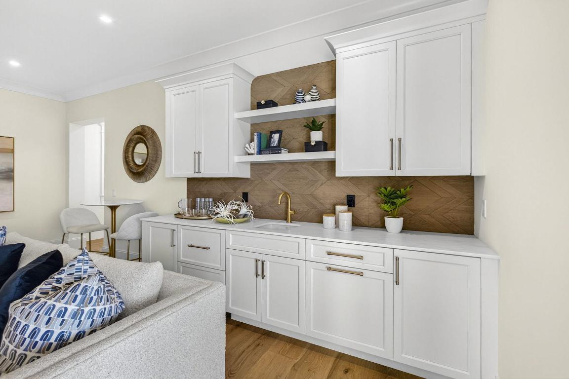 LEWIS SHORE ESTATES - Residential