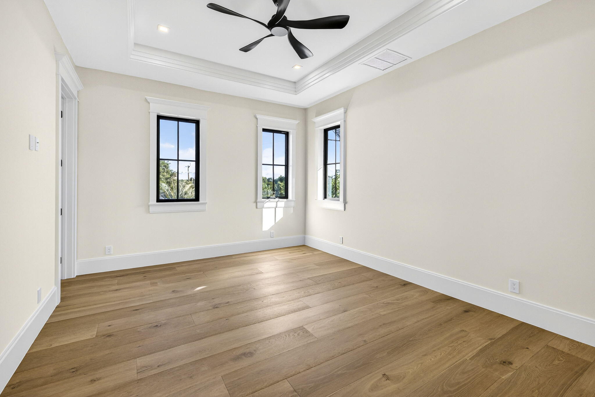 LEWIS SHORE ESTATES - Residential