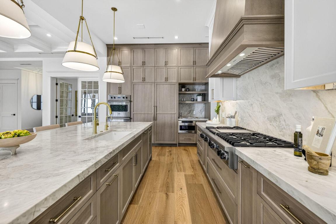 LEWIS SHORE ESTATES - Residential