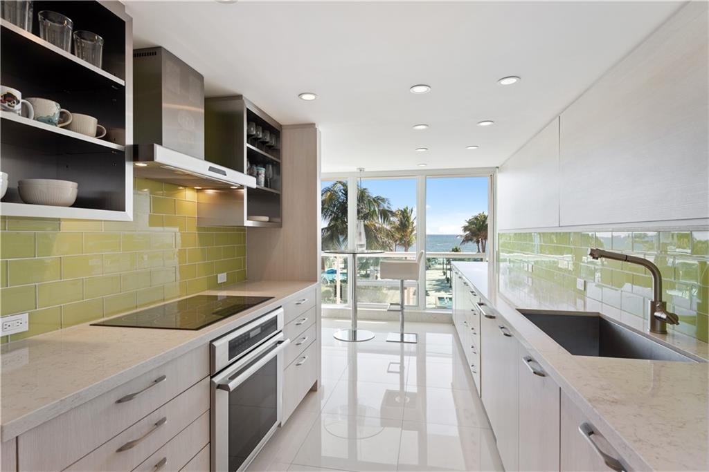 POINT OF AMERICAS I - Residential