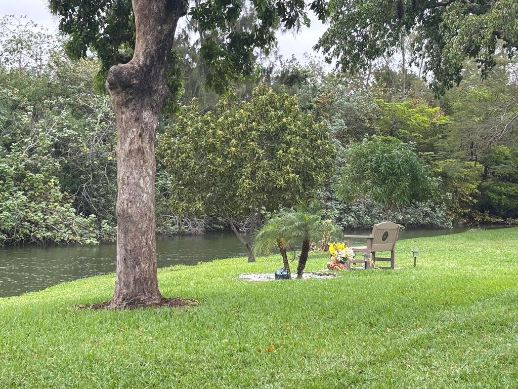 Photo of 66 Windsor D, West Palm Beach, FL 33417 (MLS # B26003944)