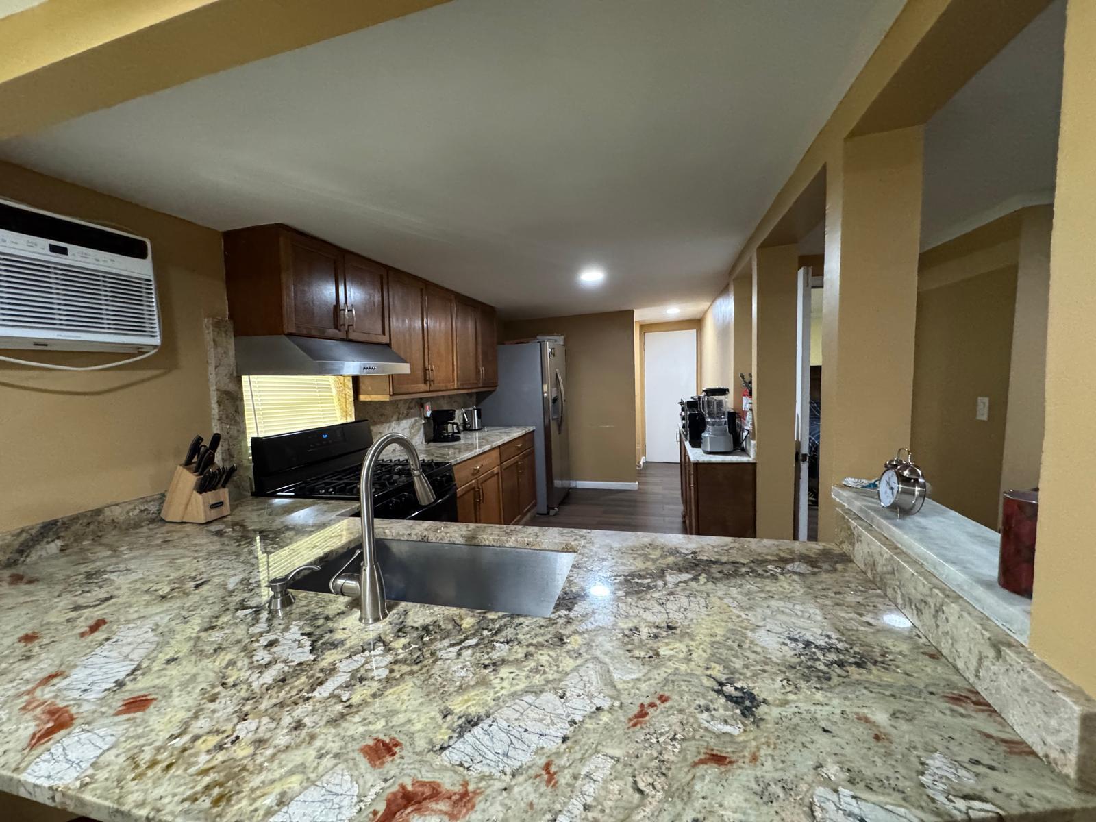 Holiday Plaza - Residential