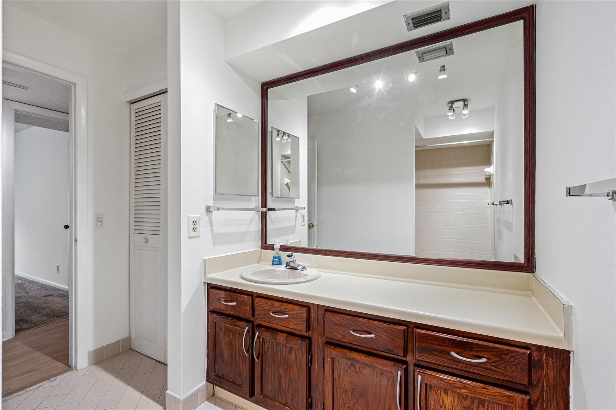 Hidden Woods Of Deer Cree - Residential Lease