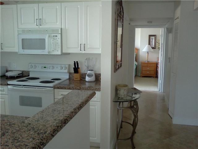 HIGHLAND BEACH CLUB CONDO - Residential Lease