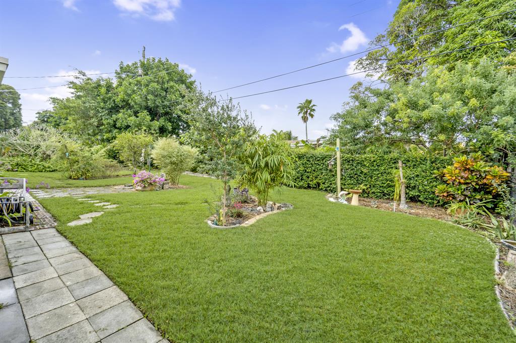 TALLMAN PINES 2ND SEC - Residential