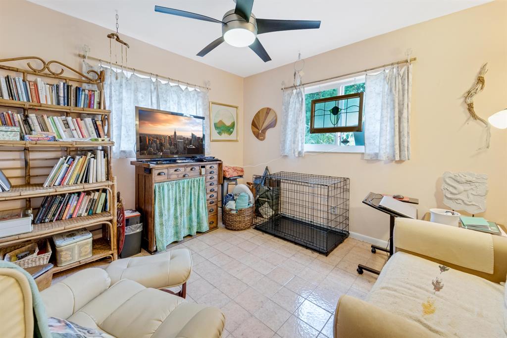 TALLMAN PINES 2ND SEC - Residential