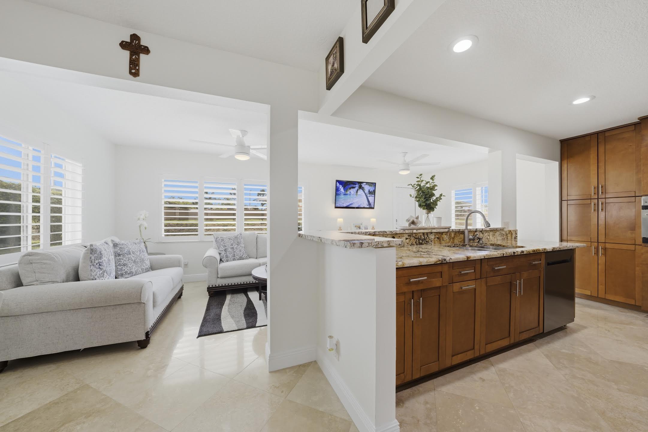 PALM BEACH LEISUREVILLE SEC 7 - Residential