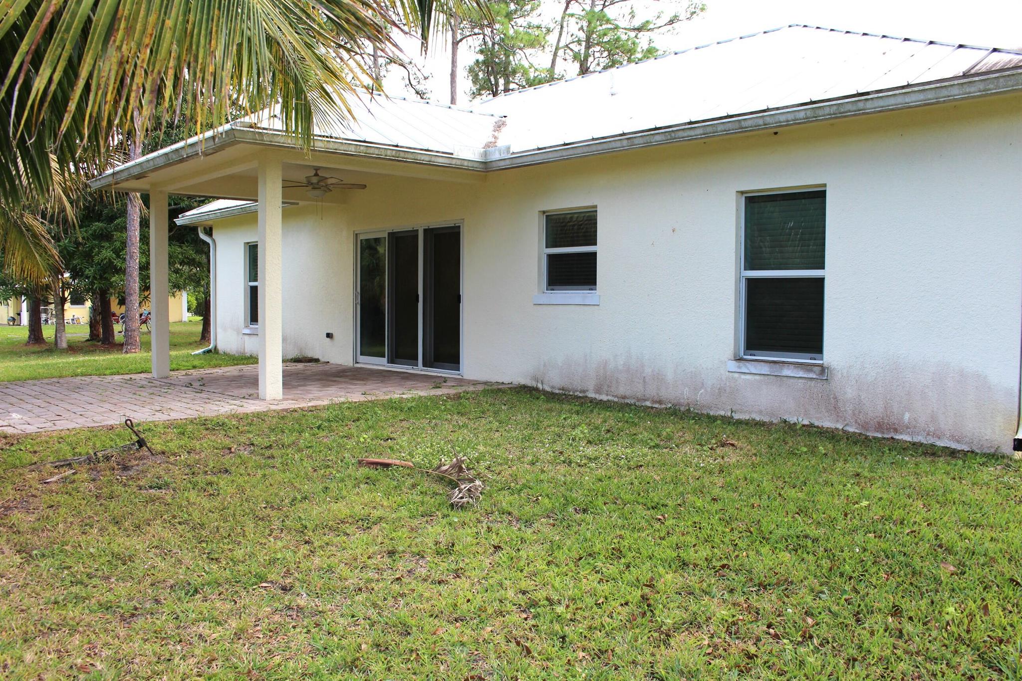 LAKEWOOD PARK UNIT 8 - Residential Lease