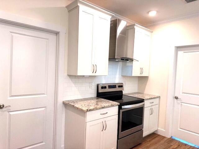 LAKEWOOD PARK UNIT 8 - Residential Lease