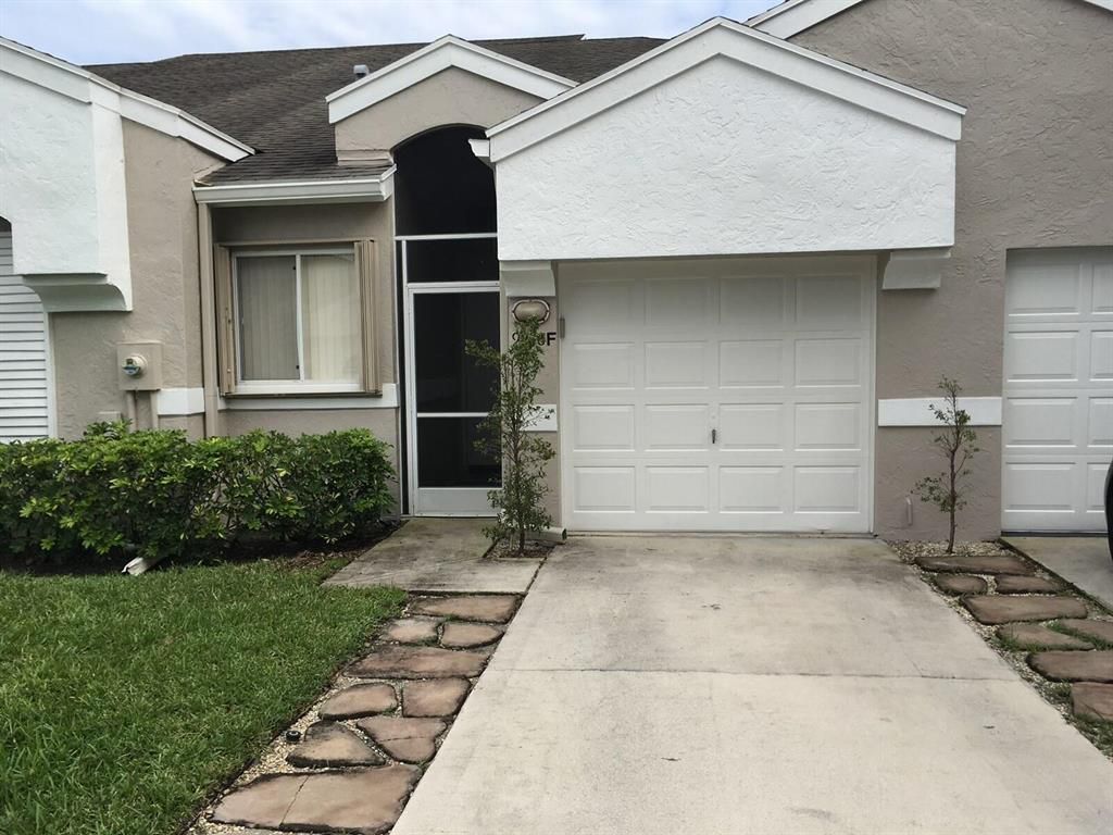 Photo of 9238 Vineland Court #F, Boca Raton, FL 33496 (MLS # R10744400)