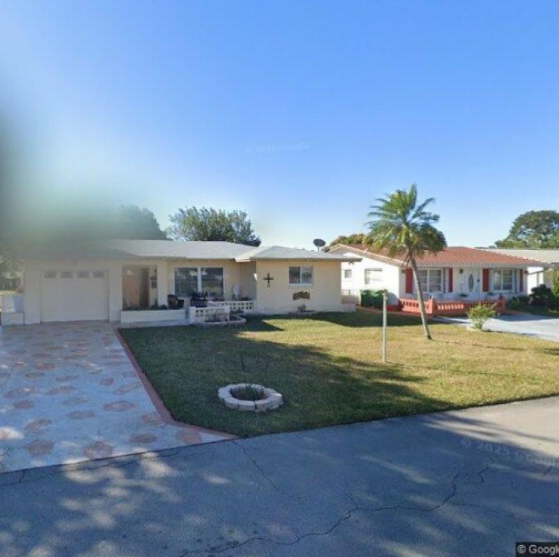 single family home that contains 1,647 sq ft and was built in 1968. It contains 2 bedrooms and 2 bathrooms.
