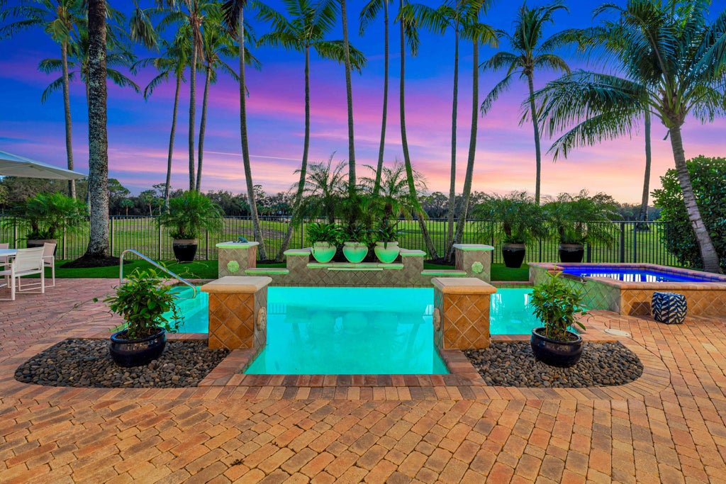 Photo of 11107 Green Bayberry Drive, Palm Beach Gardens, FL 33418 (MLS # R11060810)