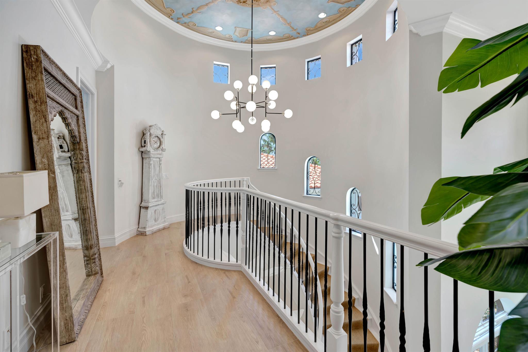 OLD PALM 2 - Residential