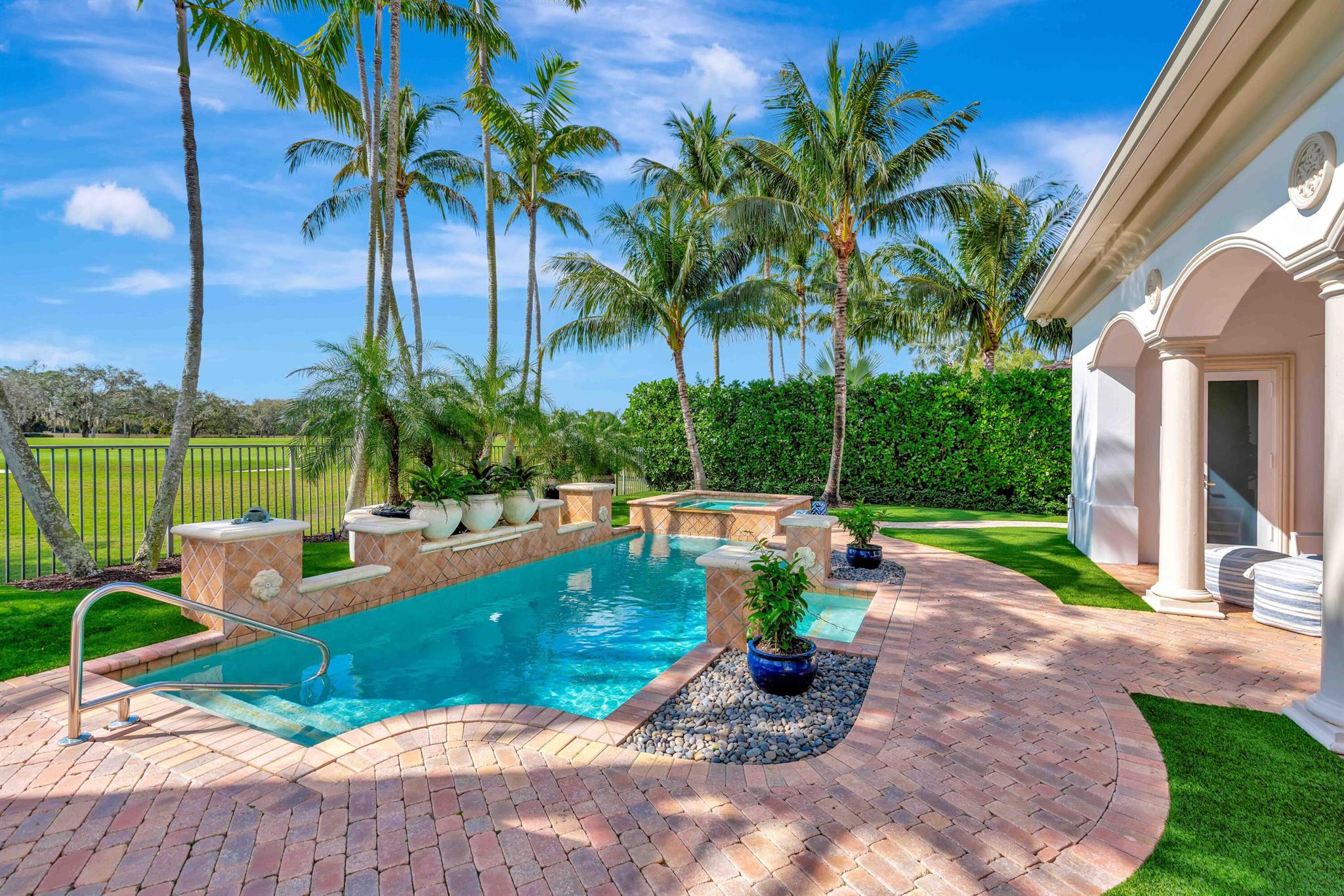 OLD PALM 2 - Residential