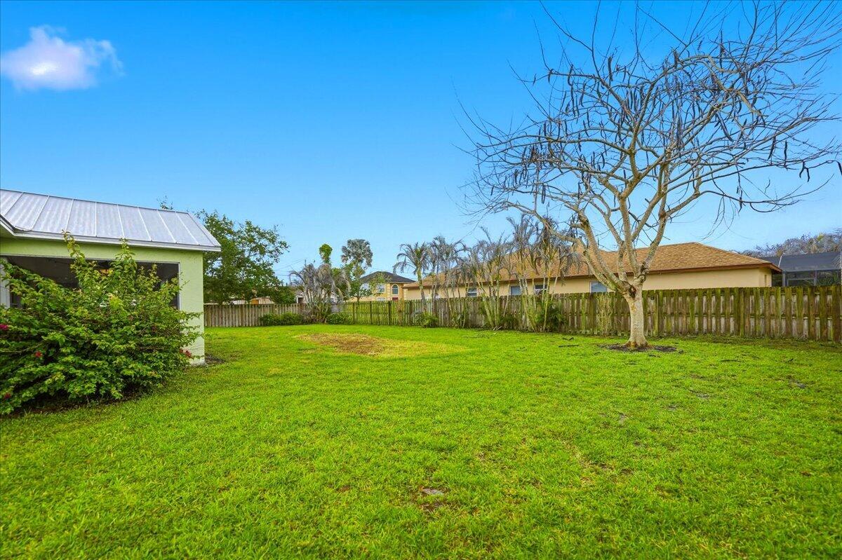 PORT ST LUCIE SECTION 48 1ST REPLAT - Residential