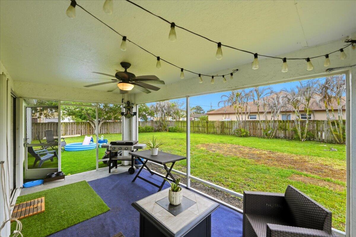 PORT ST LUCIE SECTION 48 1ST REPLAT - Residential