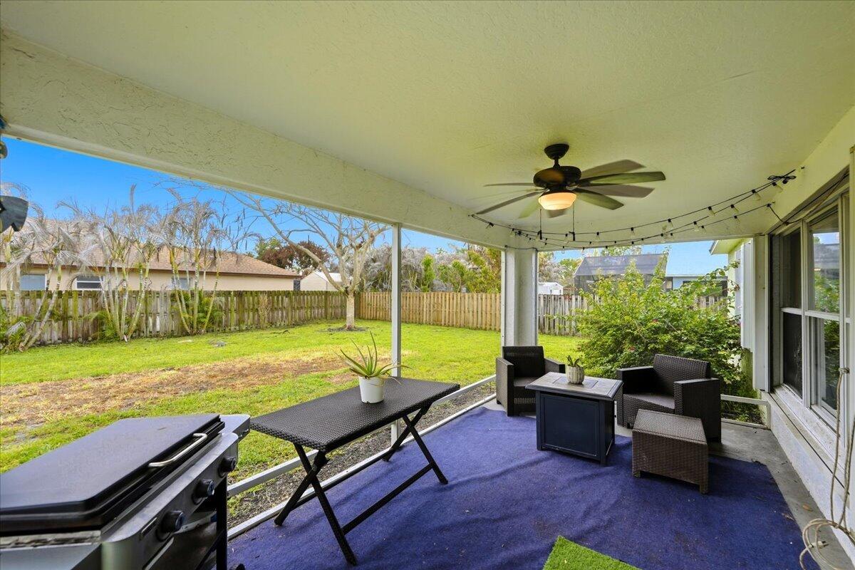 PORT ST LUCIE SECTION 48 1ST REPLAT - Residential