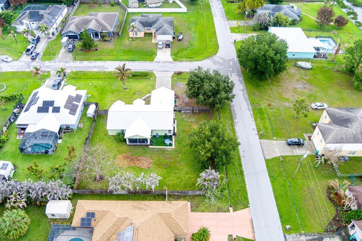 PORT ST LUCIE SECTION 48 1ST REPLAT - Residential