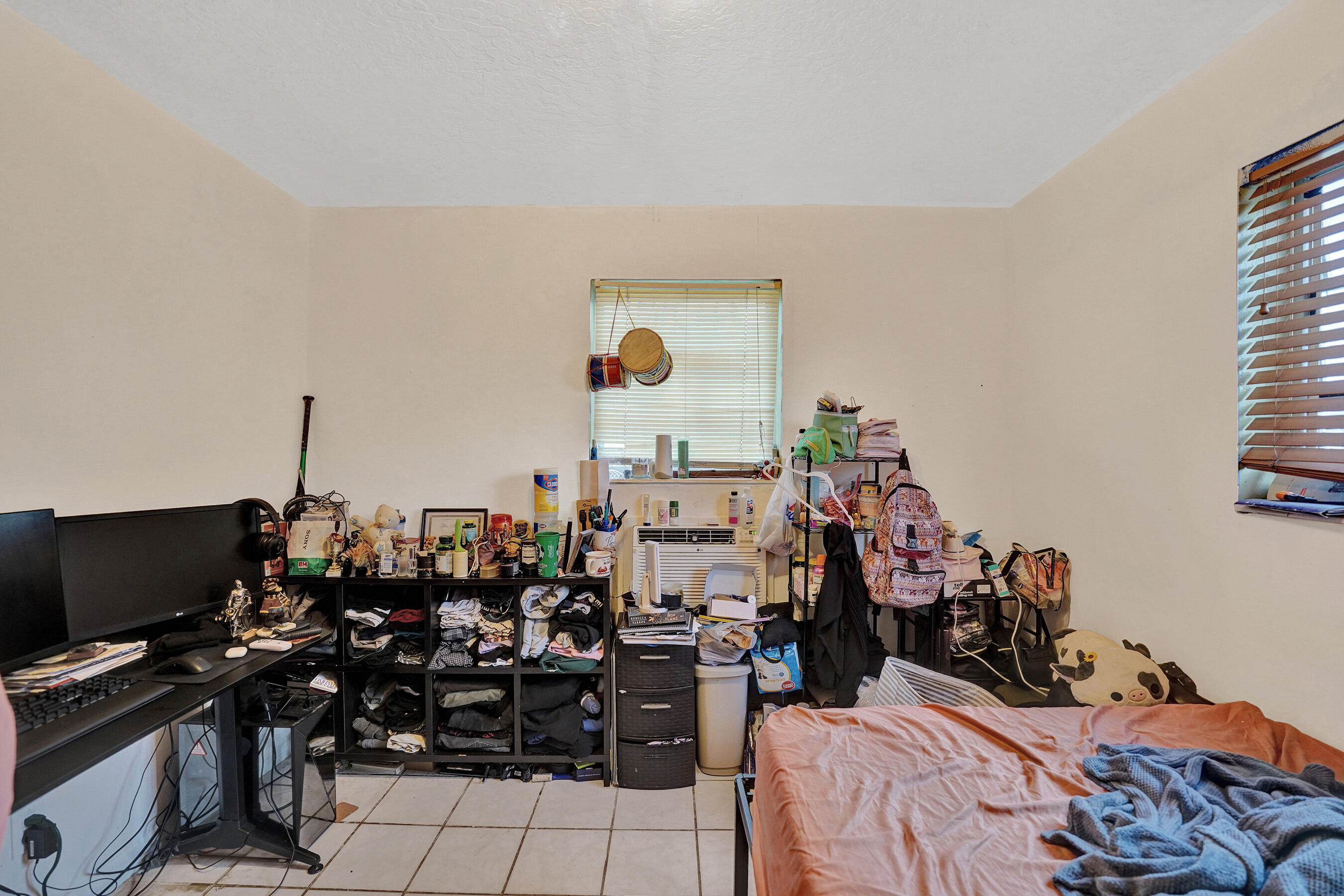 LAKE FOREST SEC 4 - Residential