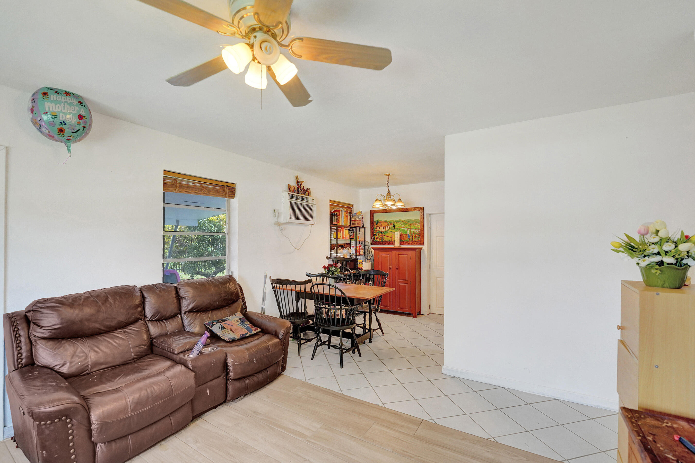 LAKE FOREST SEC 4 - Residential