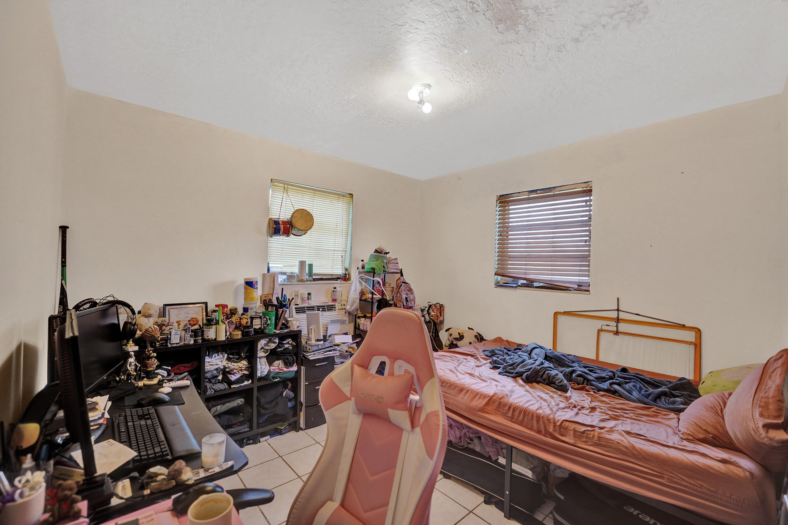 LAKE FOREST SEC 4 - Residential