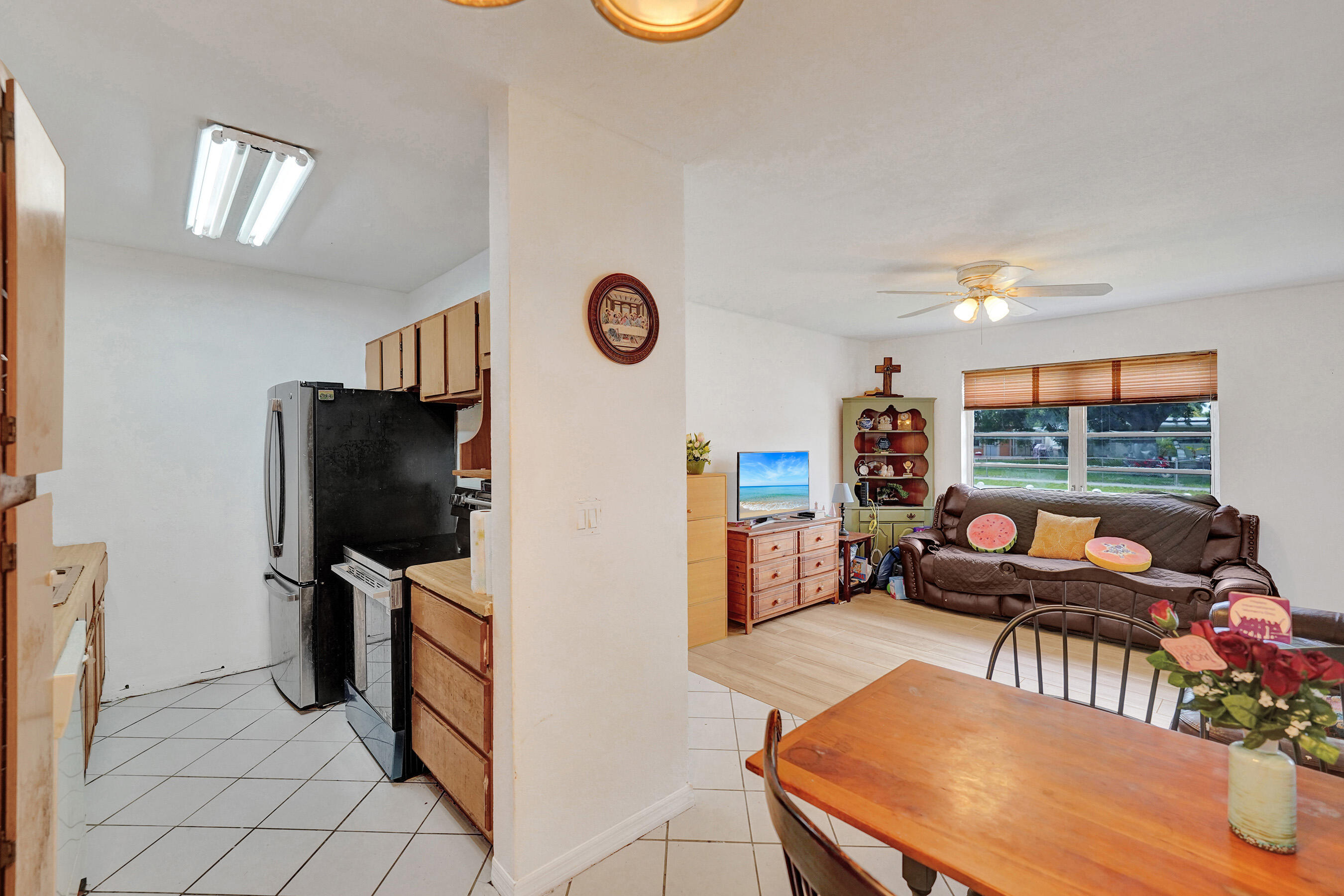 LAKE FOREST SEC 4 - Residential