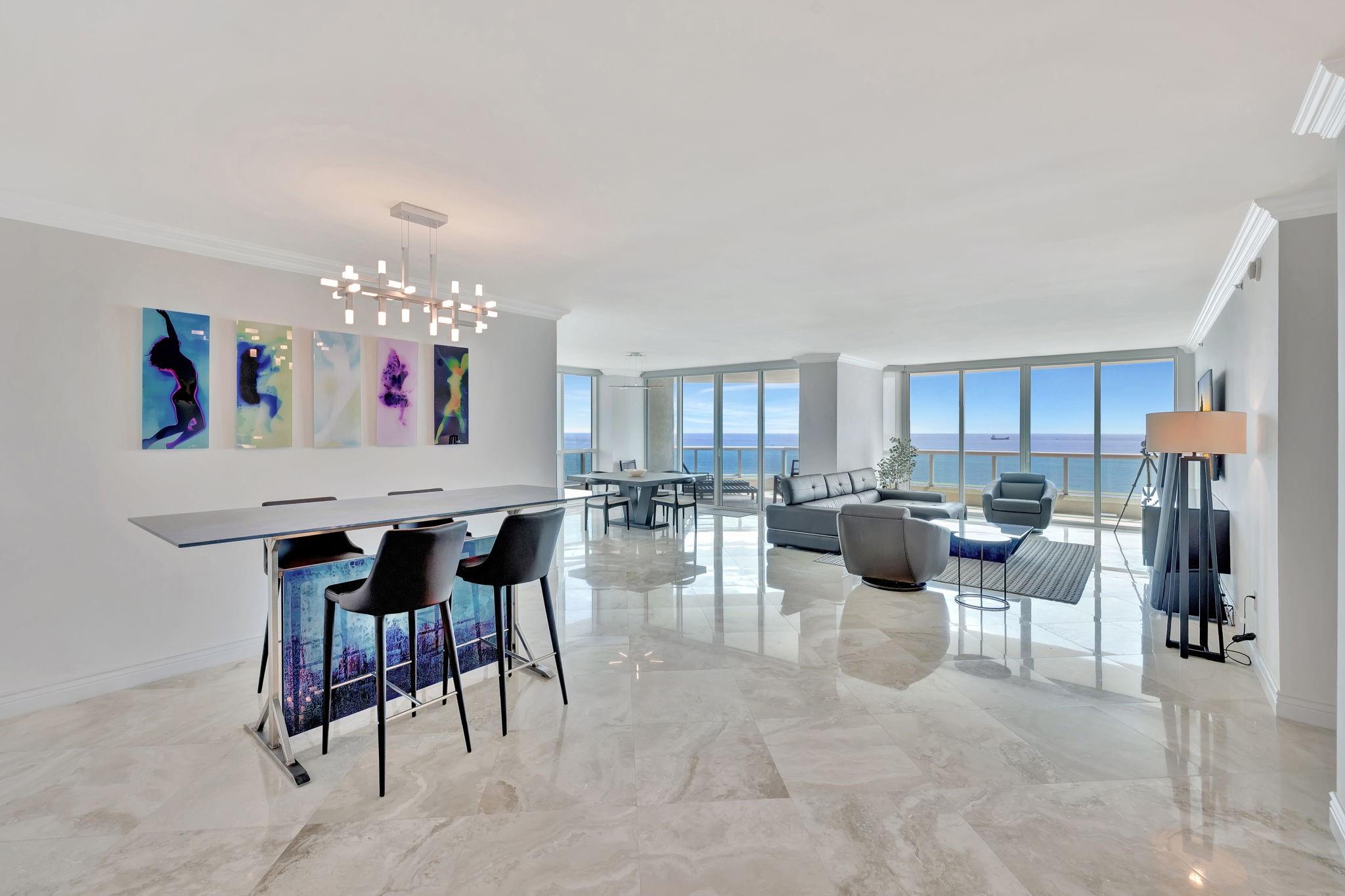 Las Olas Beach Club - Residential