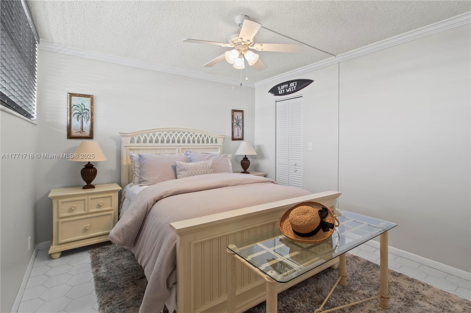 CORAL TOWERS CONDO - Residential