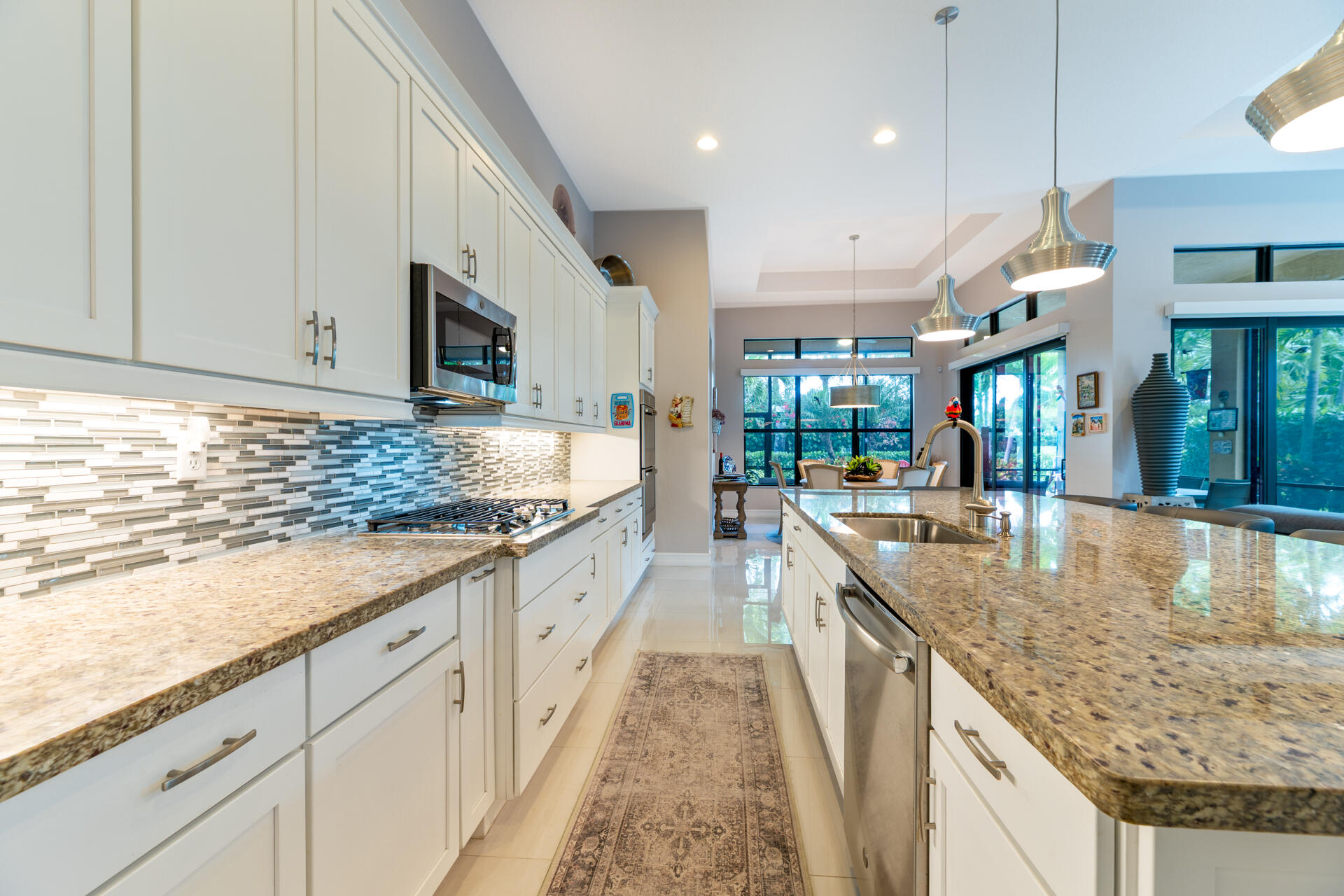 PARKLAND ROYALE - Residential