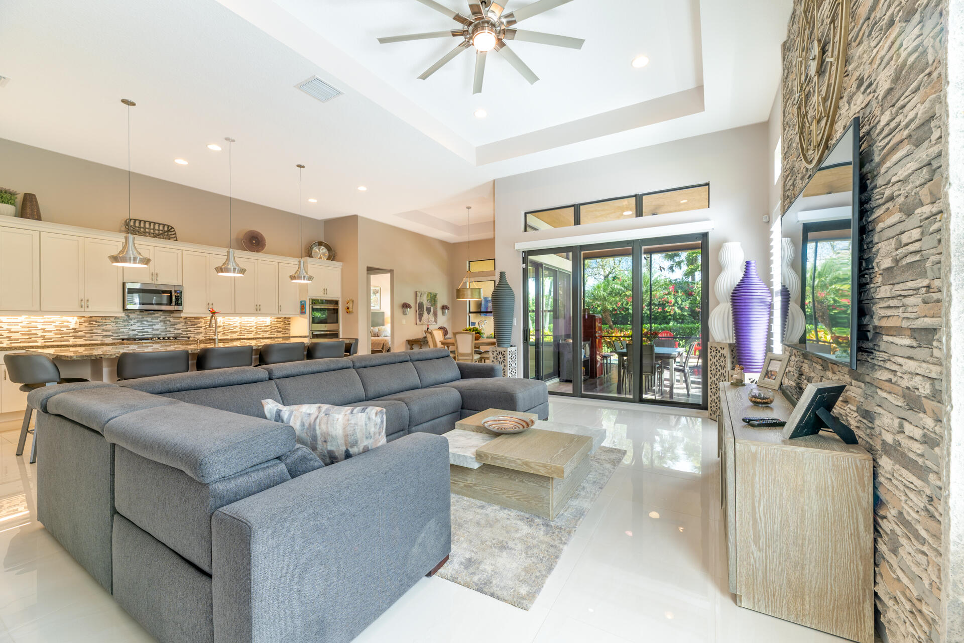 PARKLAND ROYALE - Residential