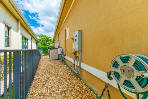 Tiny photo for 11825 N Kalmar Cir Circle N, Parkland, FL 33076 (MLS # B26005691)