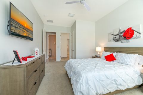 Tiny photo for 11825 N Kalmar Cir Circle N, Parkland, FL 33076 (MLS # B26005691)