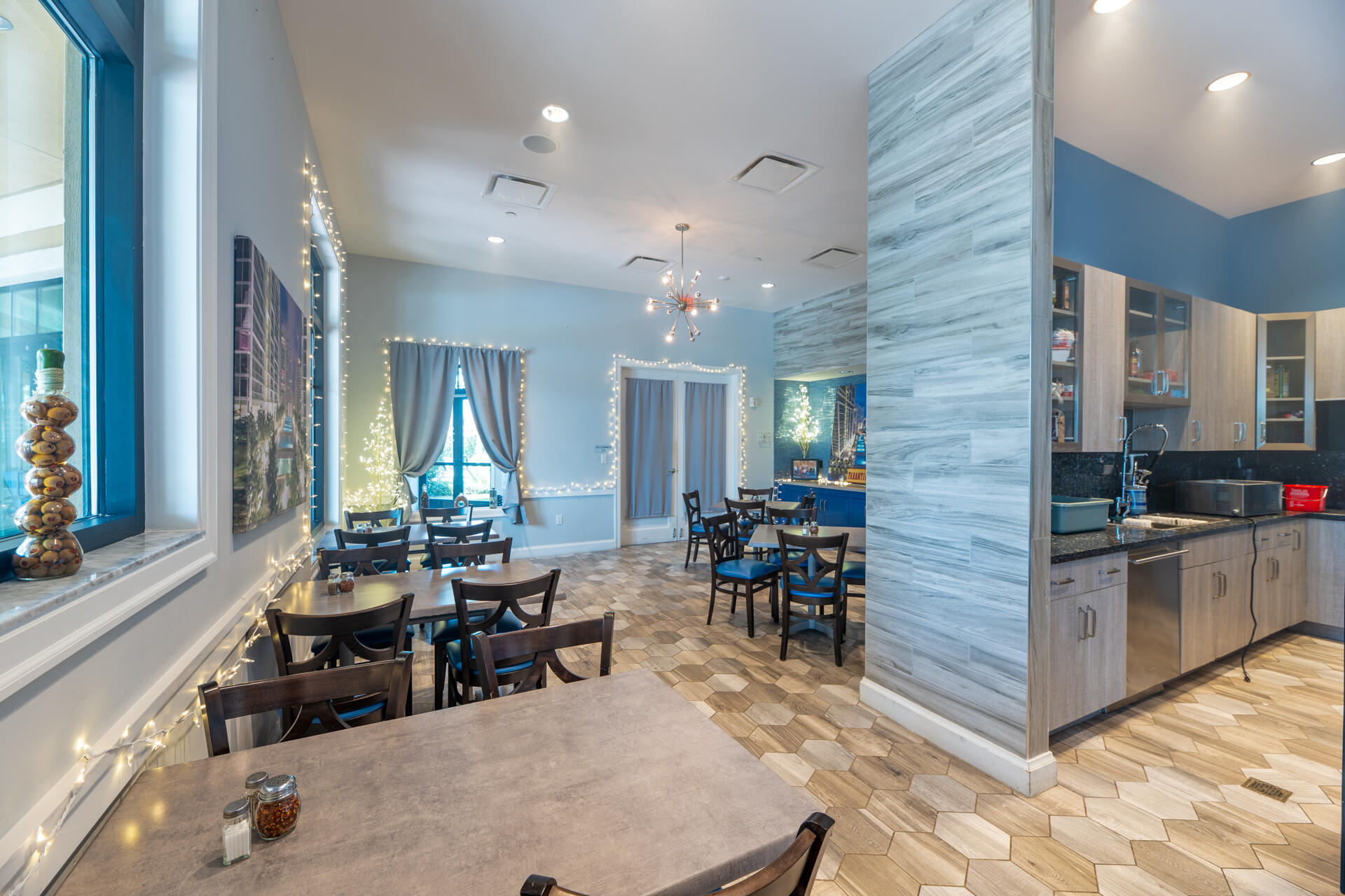 PARKLAND ROYALE - Residential