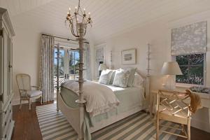 PALM BEACH SHORE ACRES - Residential