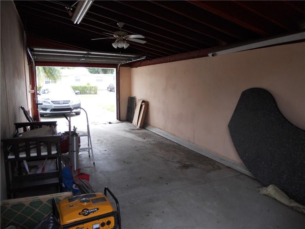 Lake Forest Sec 4 38-4 B - Residential