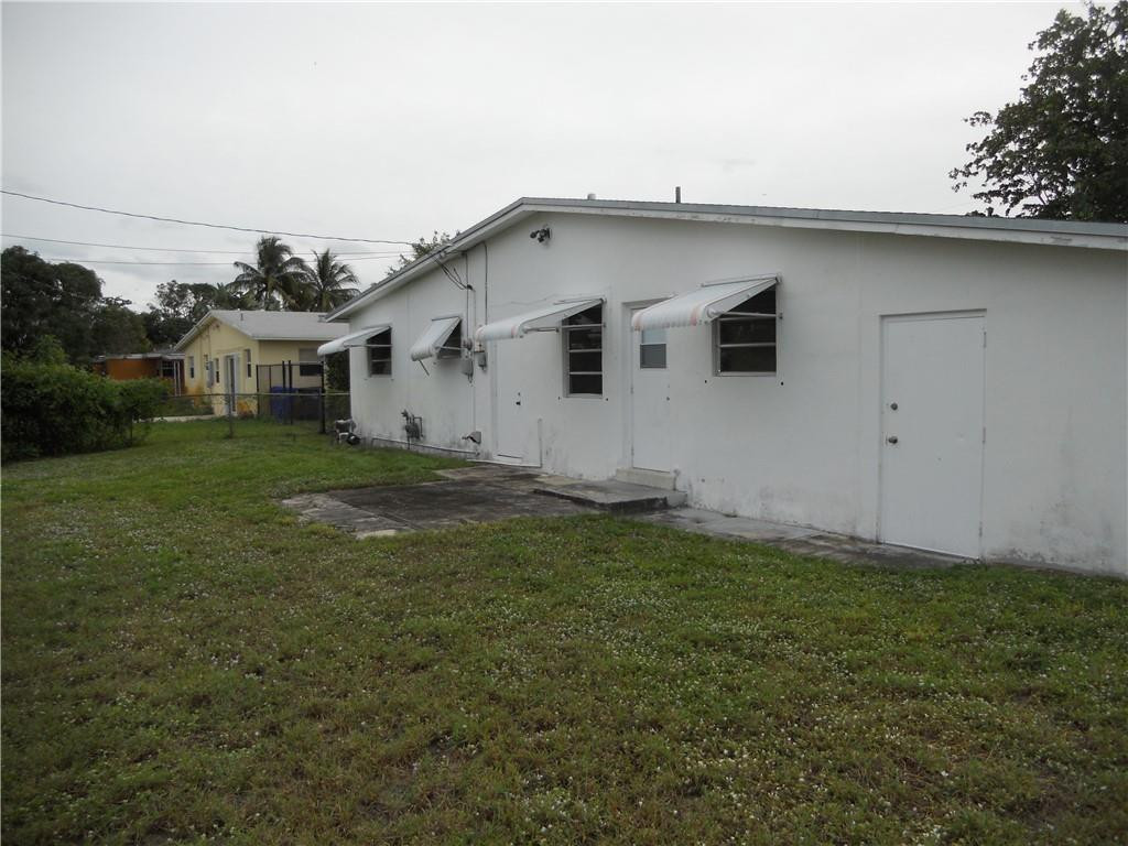 Lake Forest Sec 4 38-4 B - Residential