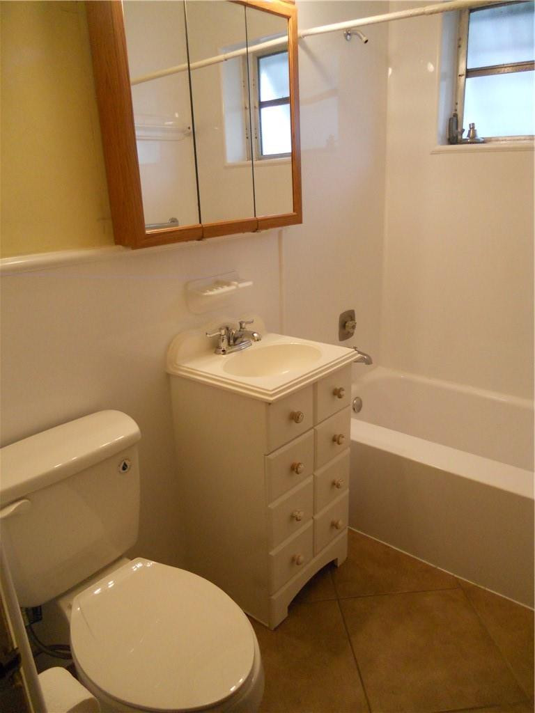 Lake Forest Sec 4 38-4 B - Residential