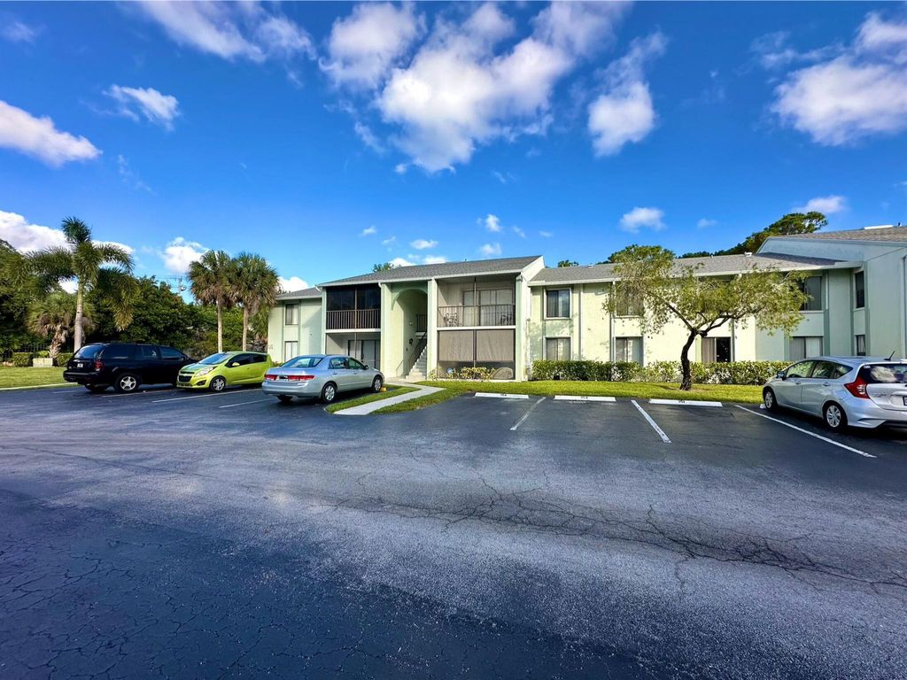 Photo of 3732 Savoy Lane #109 B2, West Palm Beach, FL 33417 (MLS # R10991316)