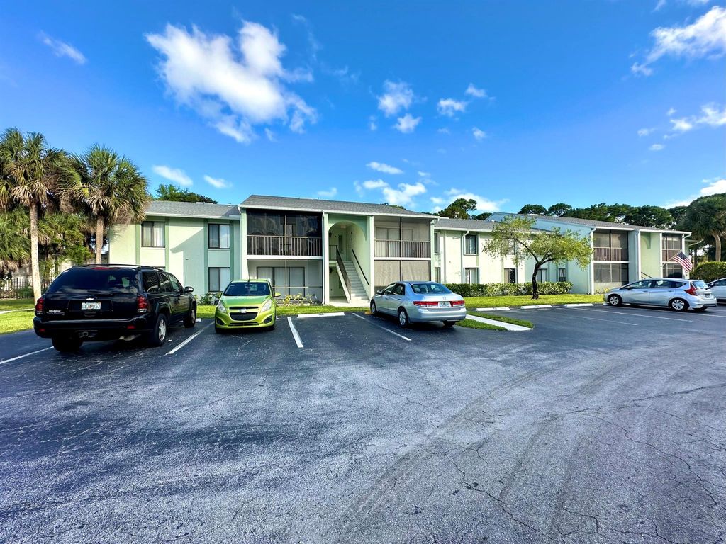Photo of 3732 Savoy Lane #109 B2, West Palm Beach, FL 33417 (MLS # R10991316)