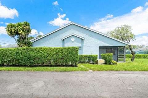 A home in Lake Worth