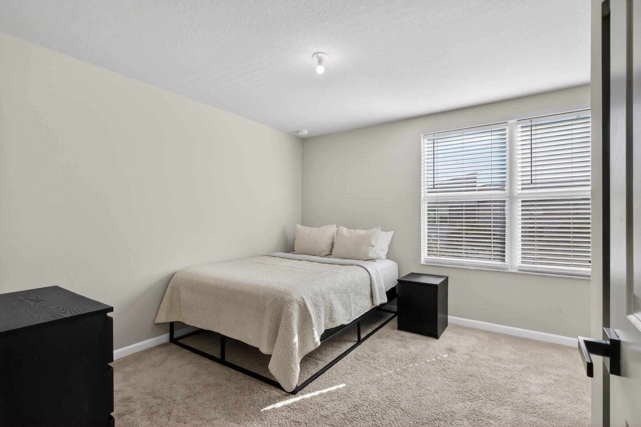 ENCLAVE AT MANGONIA PARK - Residential