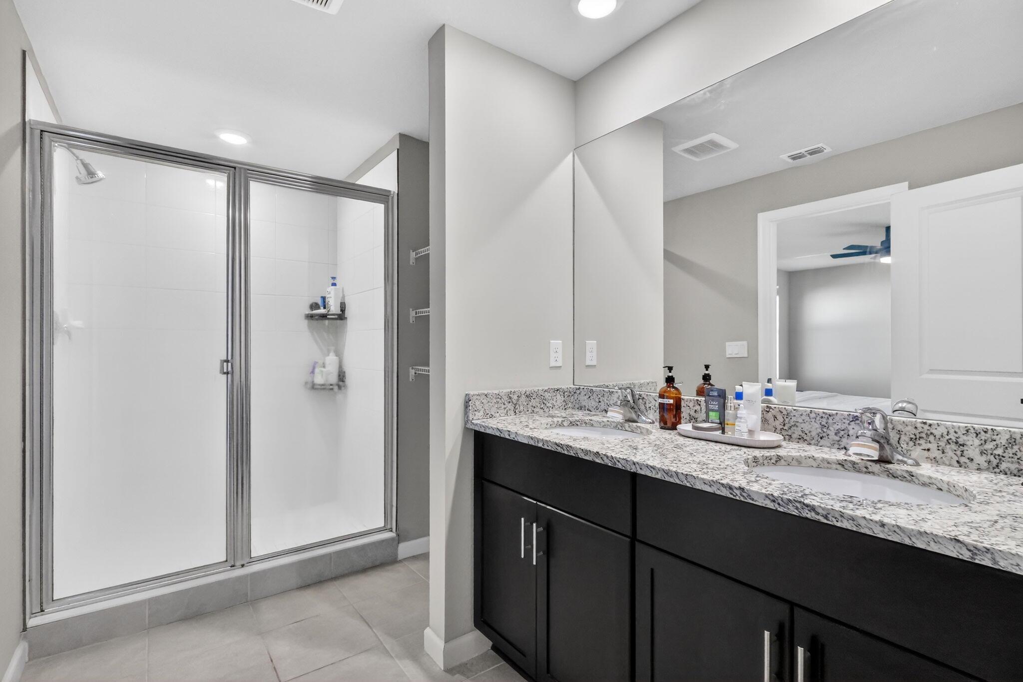 ENCLAVE AT MANGONIA PARK - Residential