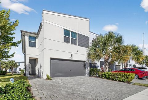 1721 Lindley Street West Palm Beach FL 33407