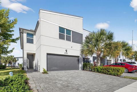 1721 Lindley Street West Palm Beach FL 33407