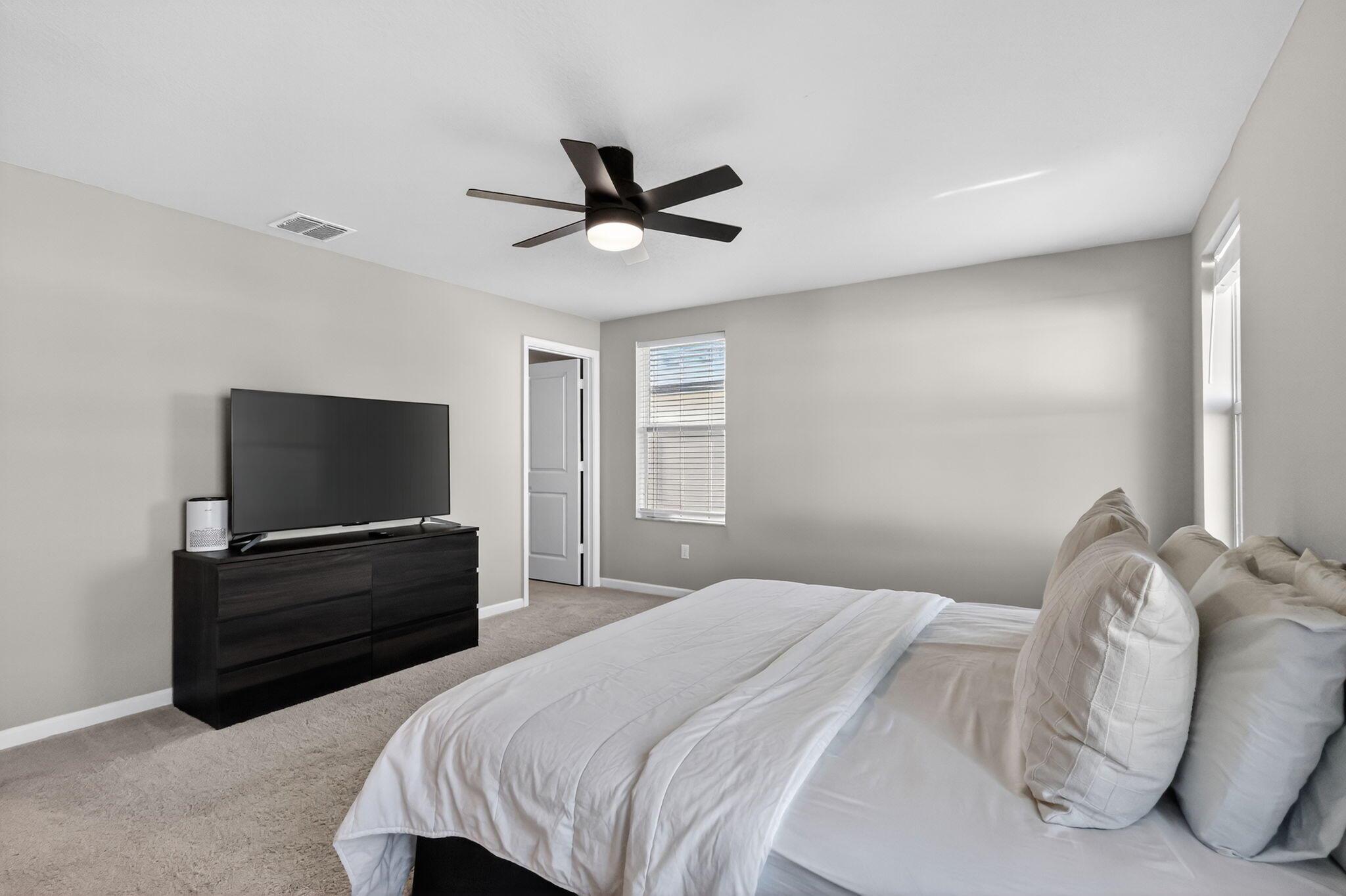 ENCLAVE AT MANGONIA PARK - Residential