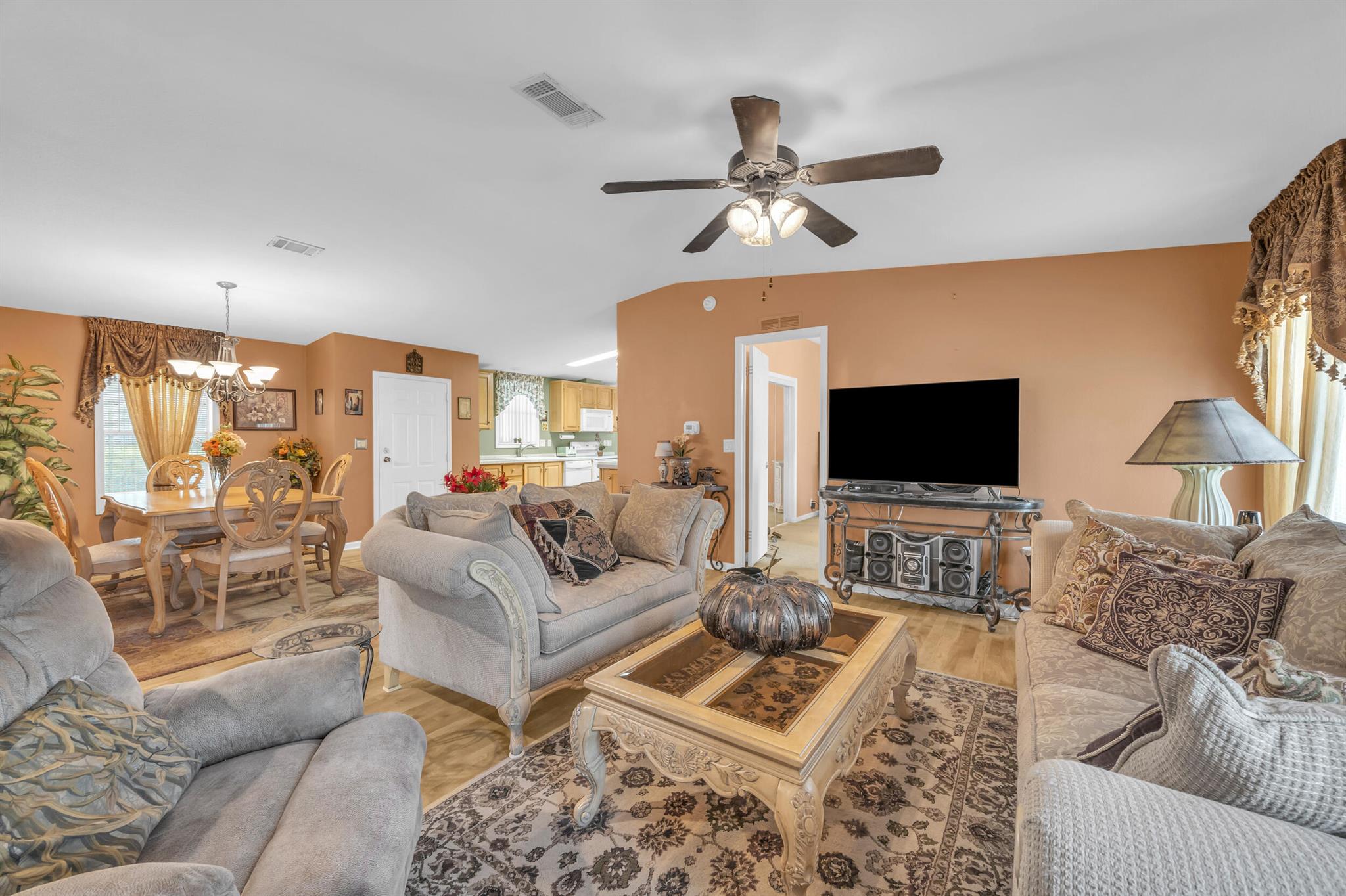 THE LINKS AT SAVANNA CLUB - Residential