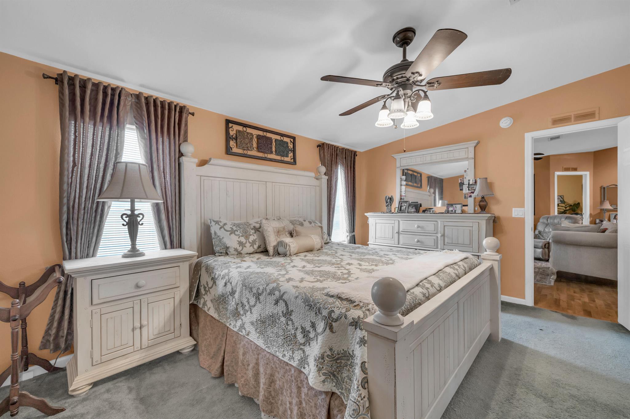 THE LINKS AT SAVANNA CLUB - Residential