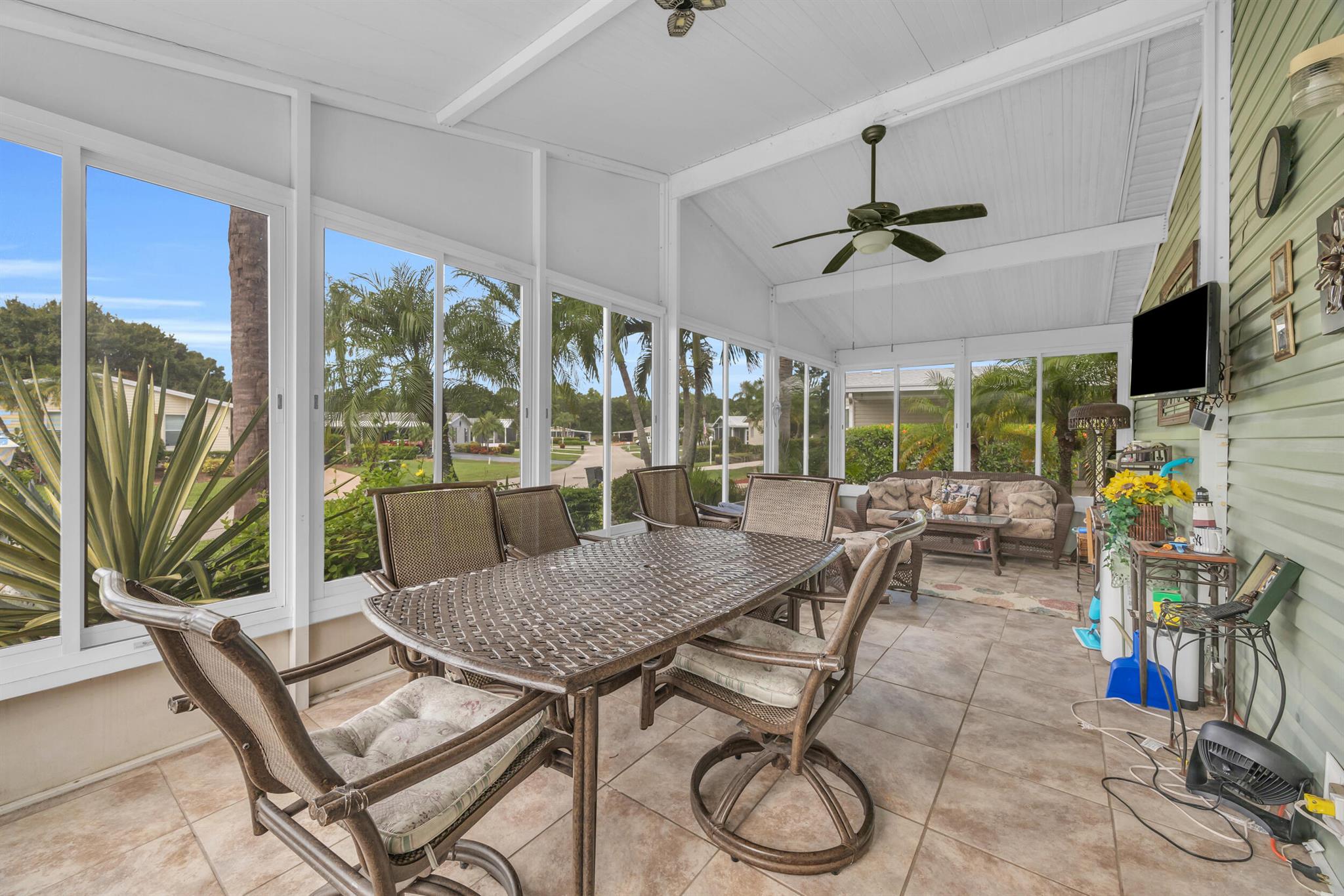 THE LINKS AT SAVANNA CLUB - Residential