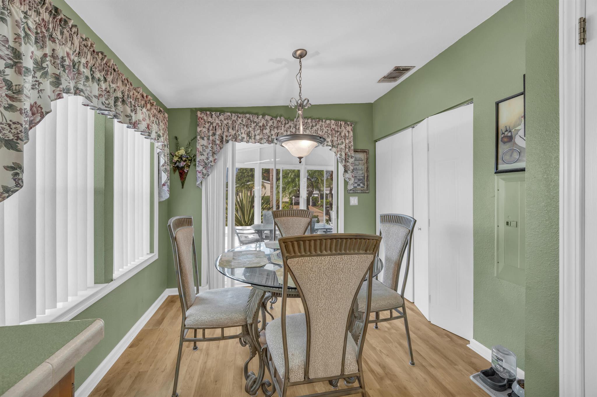 THE LINKS AT SAVANNA CLUB - Residential