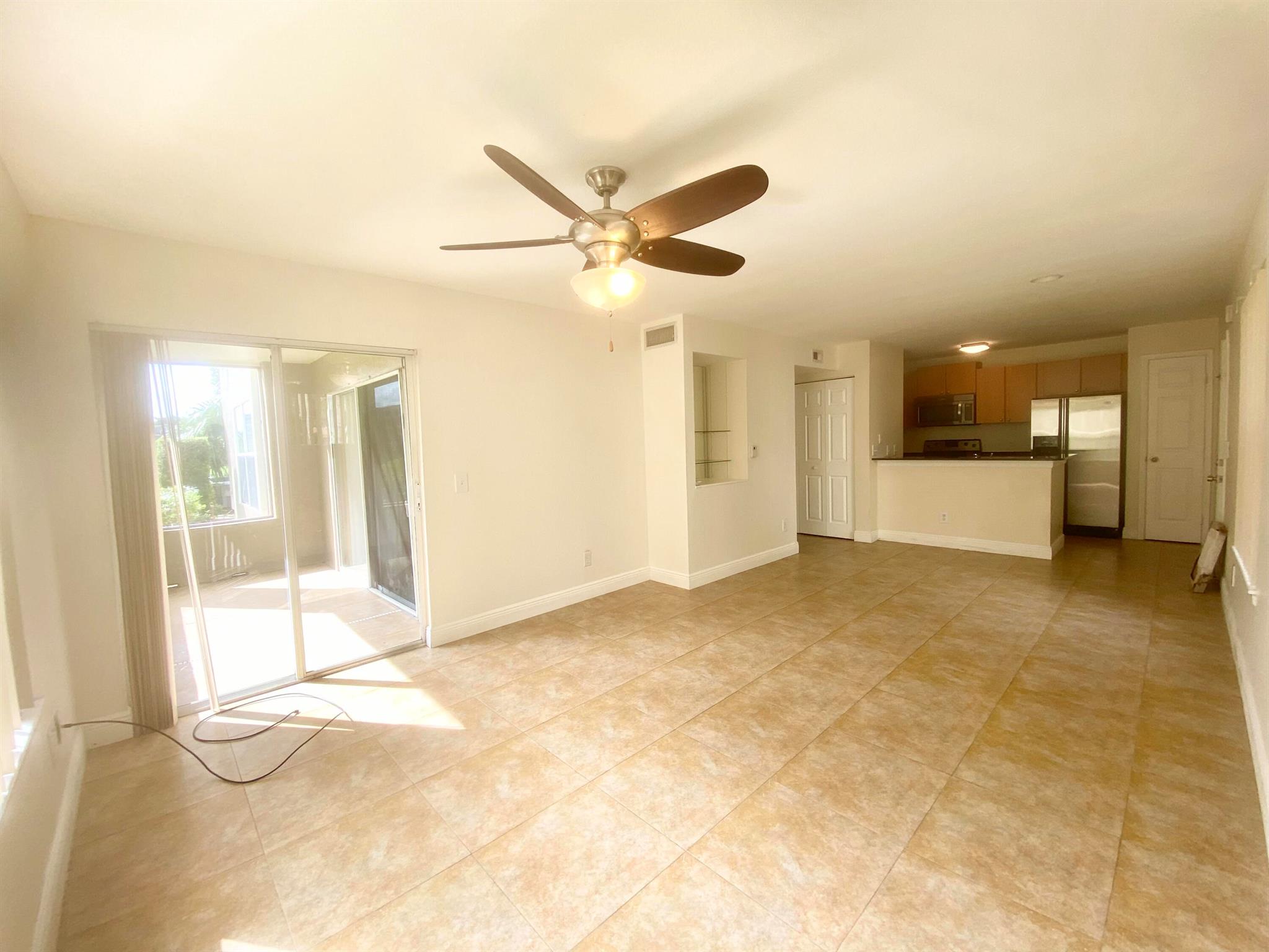 VERANO AT DELRAY CONDO - Residential Lease
